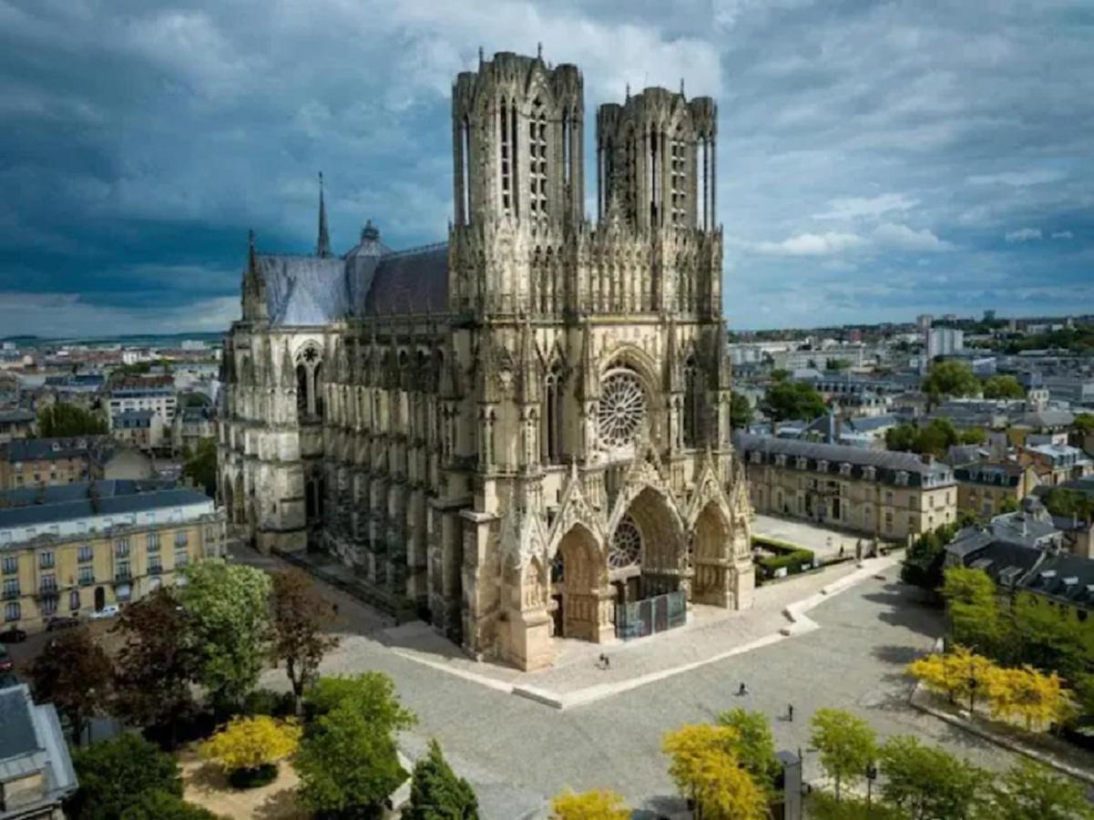 Appartement Cosy Proche Cathedrale แร็งส์ ภายนอก รูปภาพ