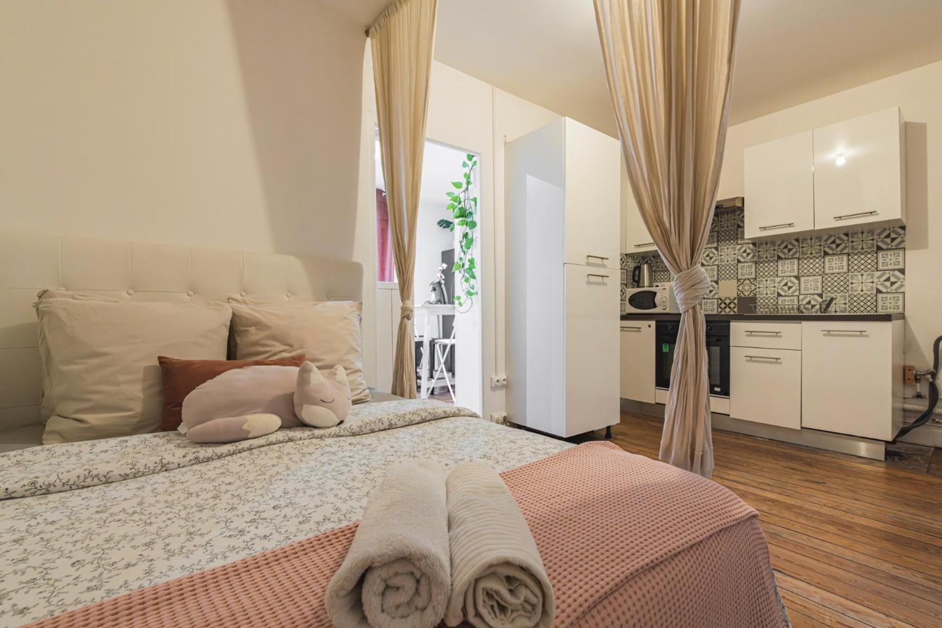 Appartement Cosy Proche Cathedrale แร็งส์ ภายนอก รูปภาพ
