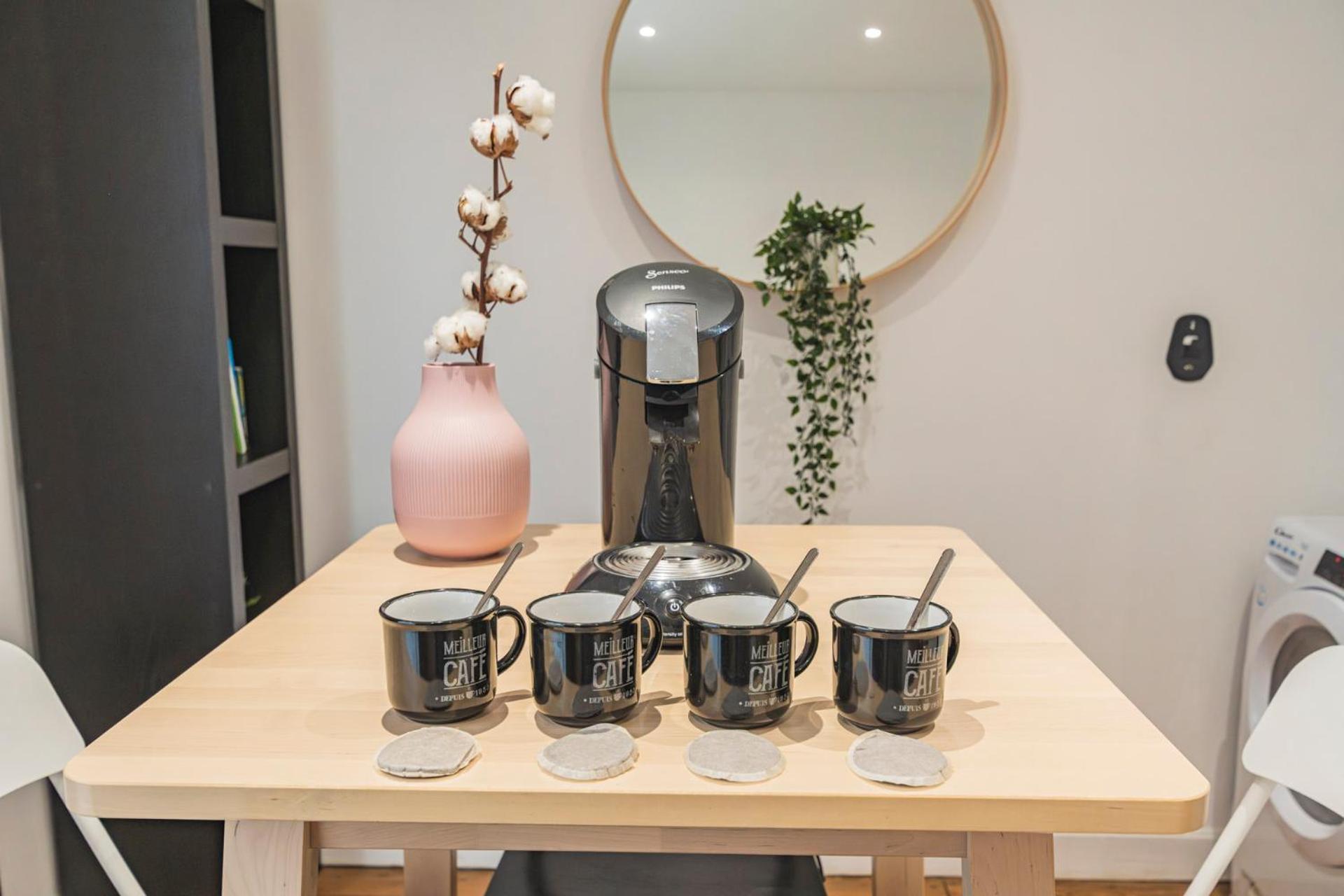 Appartement Cosy Proche Cathedrale แร็งส์ ภายนอก รูปภาพ